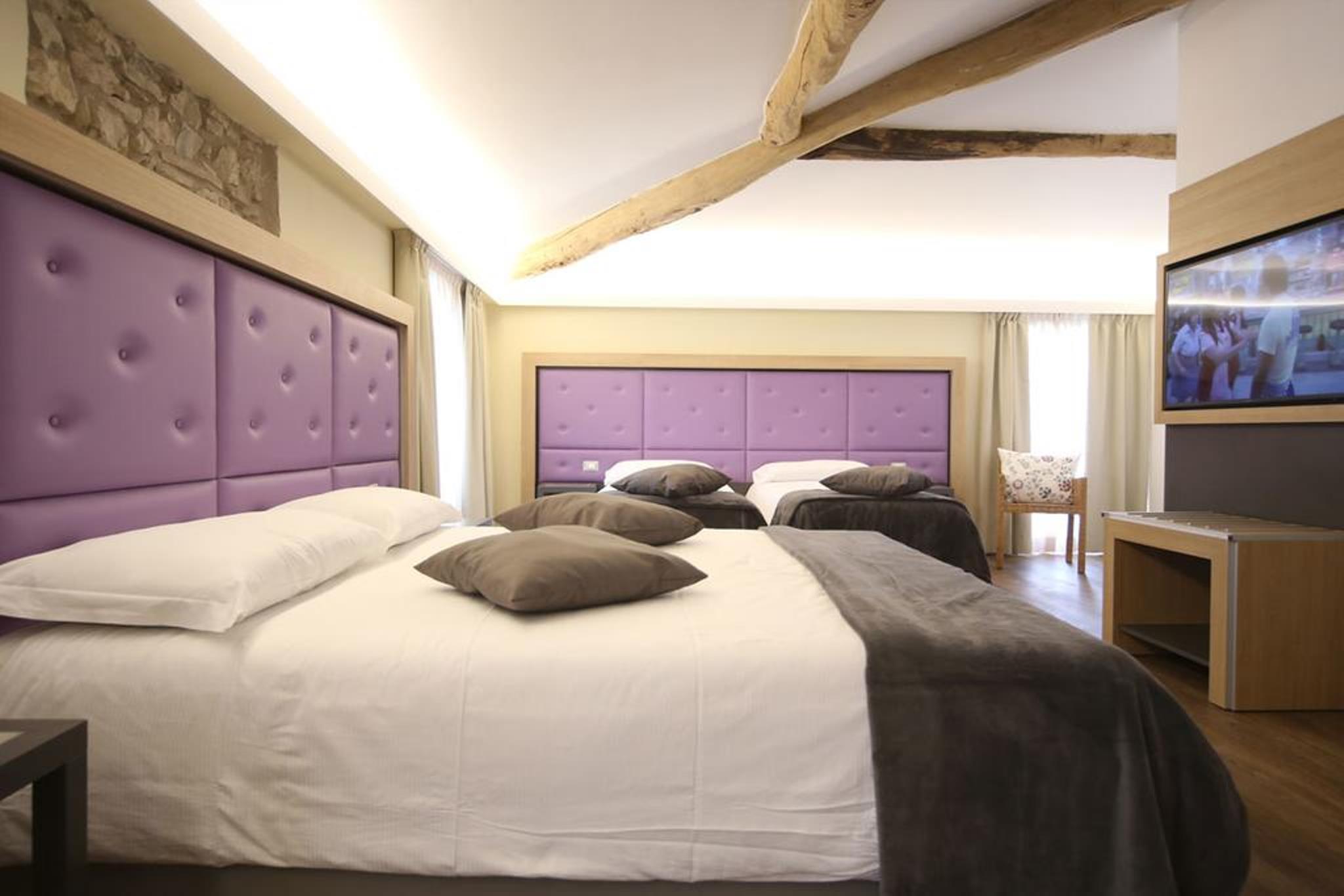 Hotel Corona Spiazzi Di Caprino Экстерьер фото