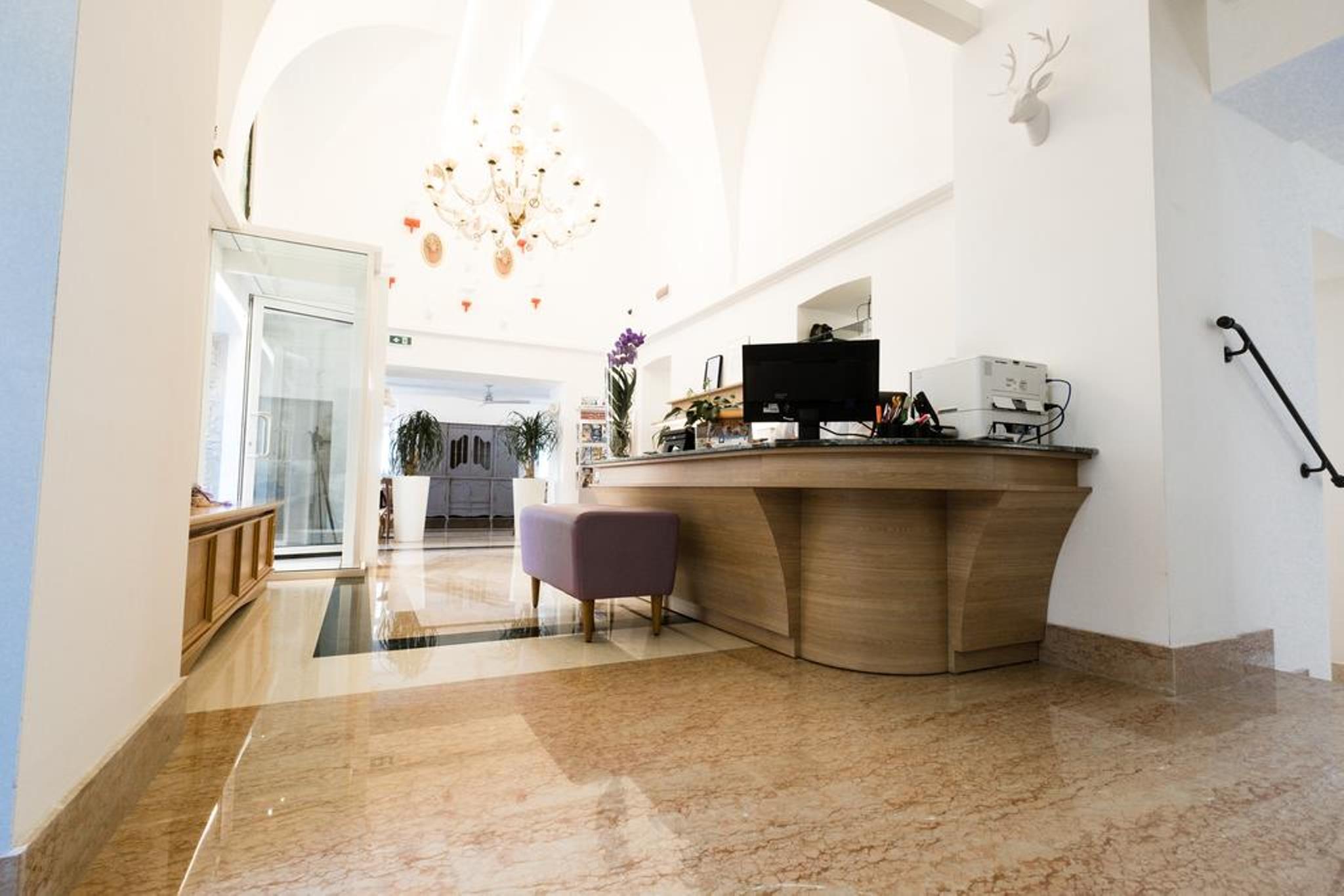 Hotel Corona Spiazzi Di Caprino Экстерьер фото