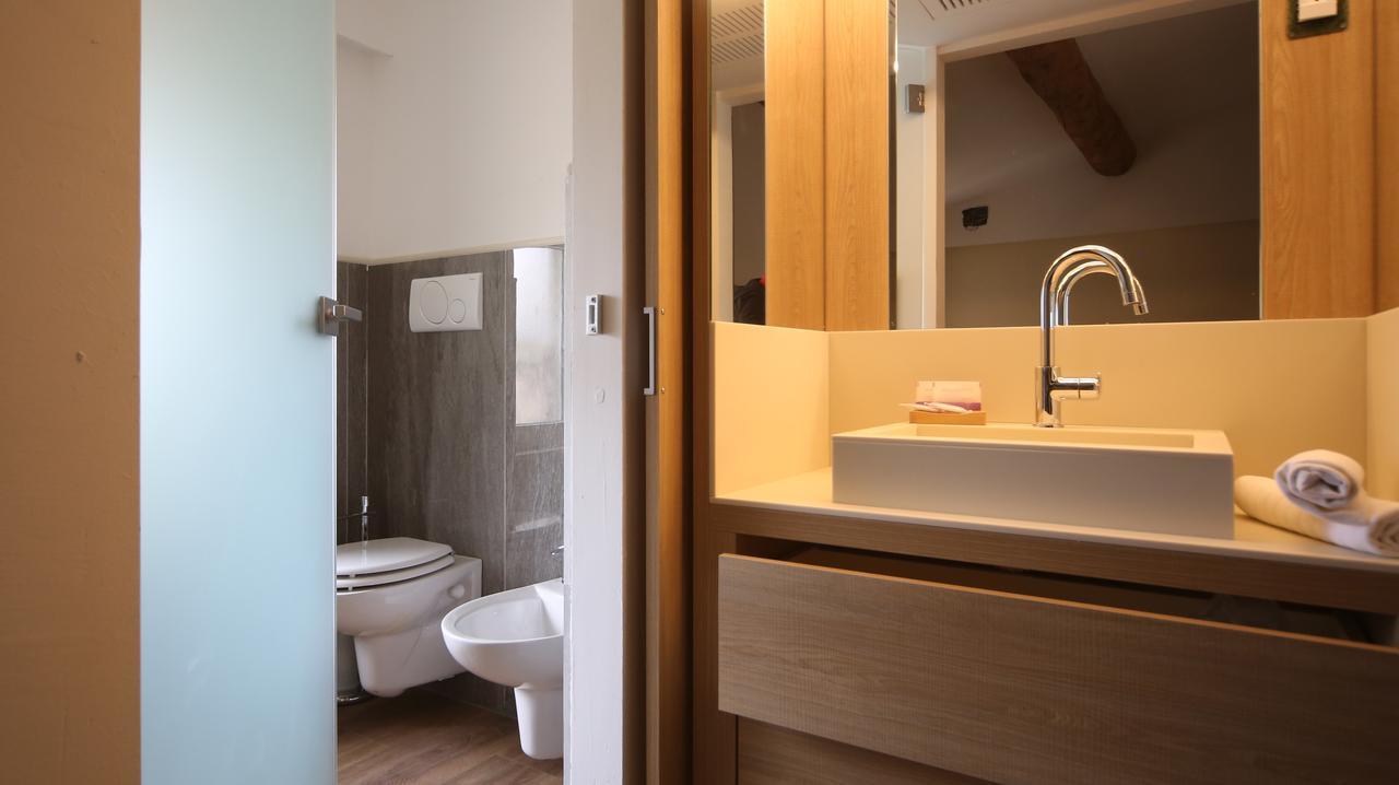 Hotel Corona Spiazzi Di Caprino Экстерьер фото