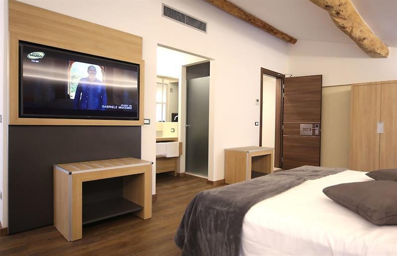 Hotel Corona Spiazzi Di Caprino Экстерьер фото